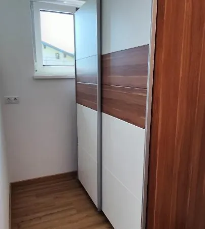 Haus Schartner 弗拉绍