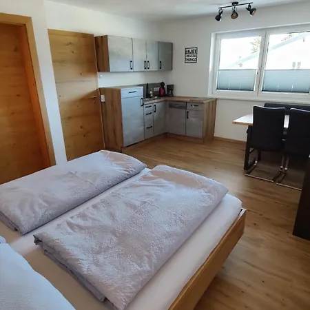 Haus Schartner 公寓 弗拉绍